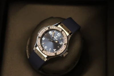 Hublot Big Bang 38mm Steel Blue Dial Diamond Bezel 361.SX.7170.RX B&P 2022