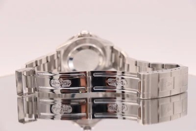 Rolex Submariner Date 40MM Green Bezel 16610LV Box & Papers 2007